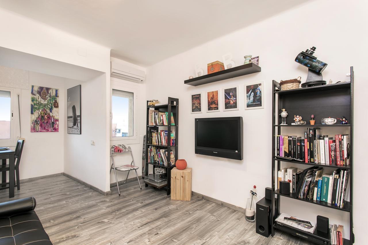 Apartamento Baba L'Hospitalet de Llobregat Dış mekan fotoğraf